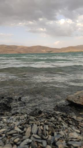 عکس دریاچه سد وحدت (قشلاق)