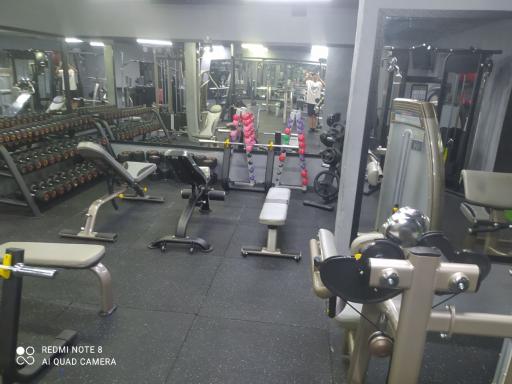 عکس باشگاه ورزشی توکان