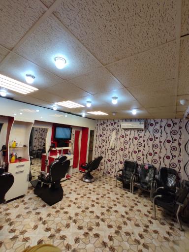 عکس ارایشگاه جوان