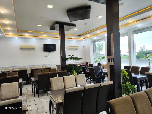 عکس تالار و رستوران جوجه اشرفی