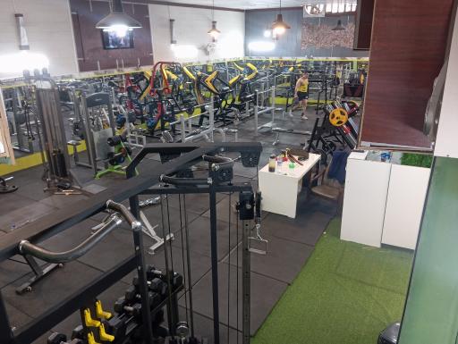 عکس باشگاه اشکان 