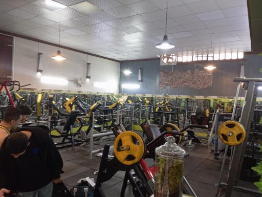 عکس باشگاه اشکان 