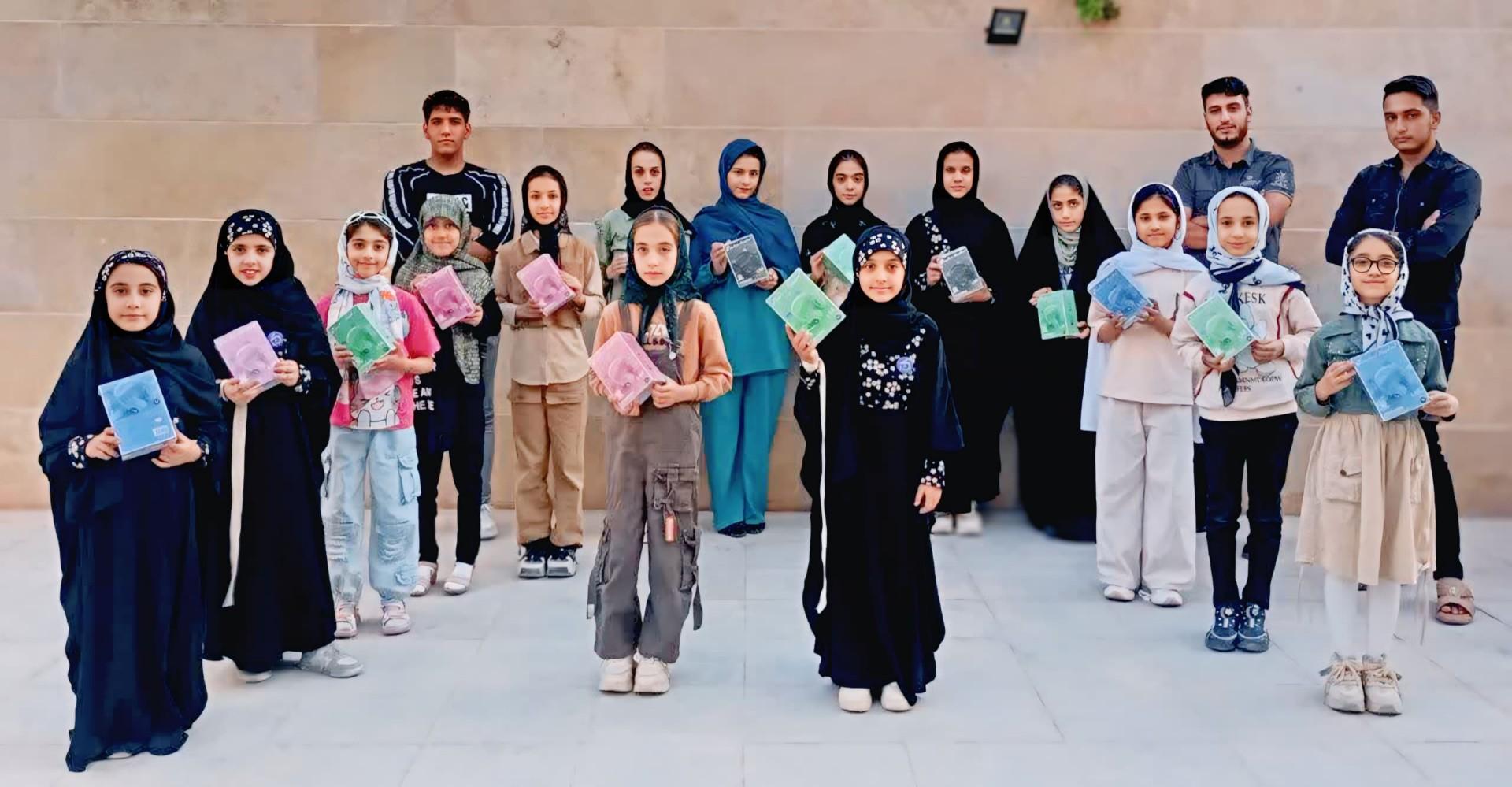 عکس گروه فرهنگی هنری کلاکت 