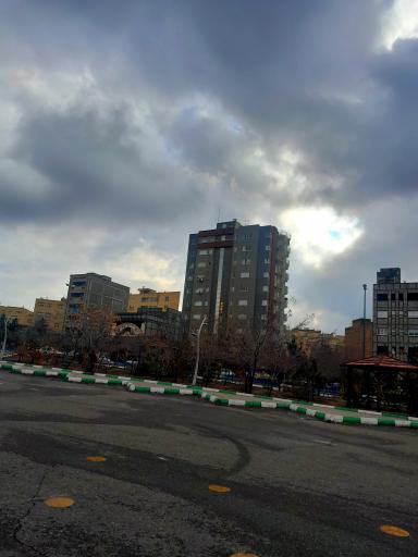 عکس برج صائب