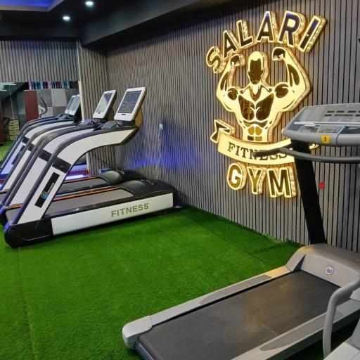 عکس باشگاه بدنسازی سالاری