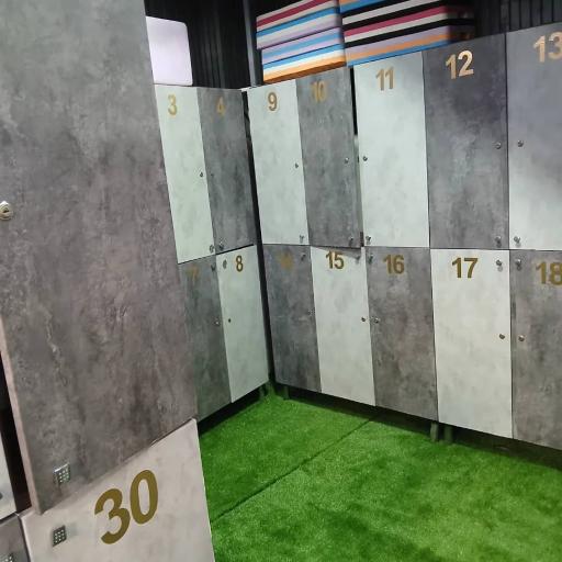 عکس باشگاه بدنسازی سالاری