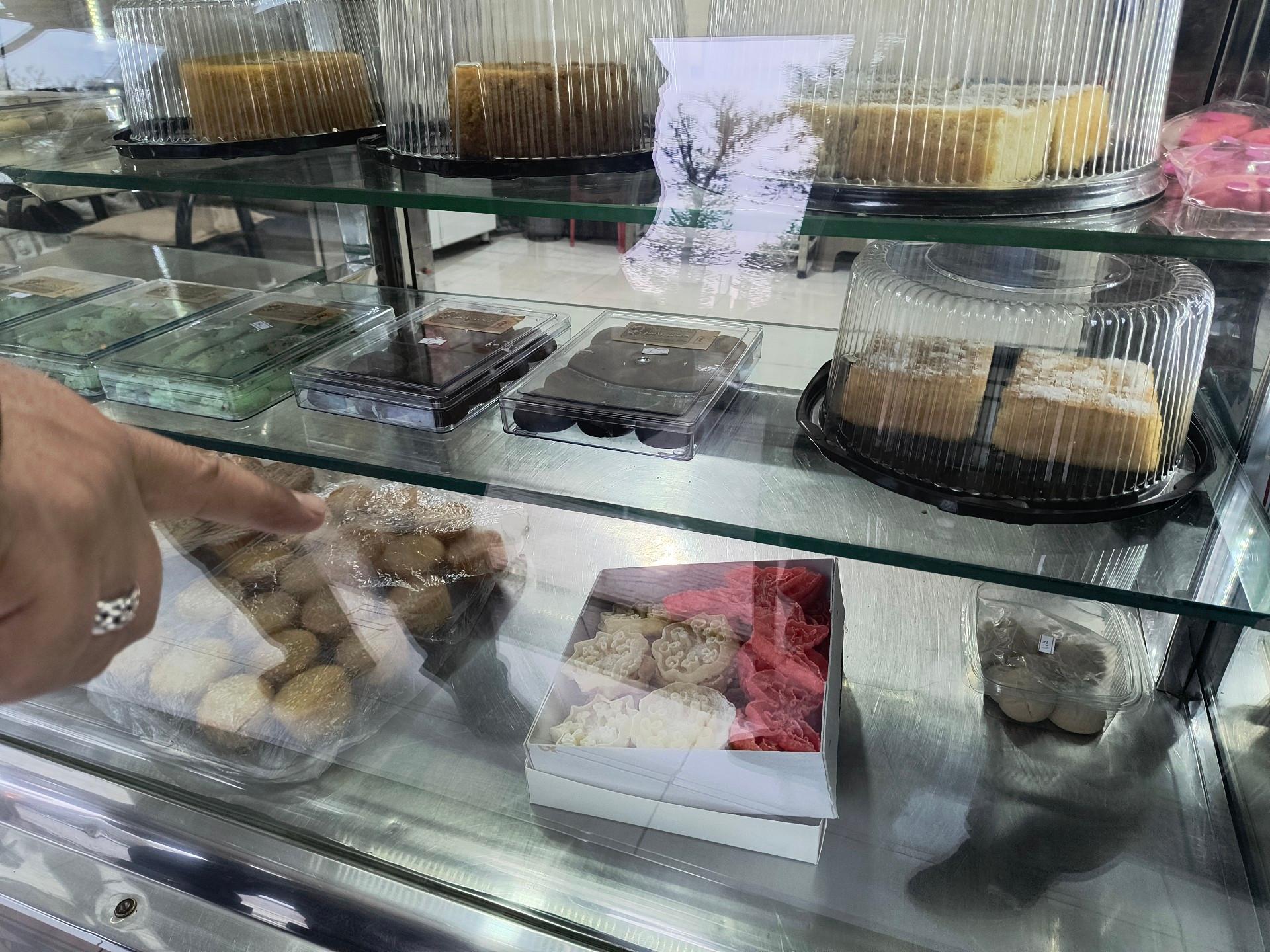 عکس کیک و شیرینی‌ خانگی دختر پاییز