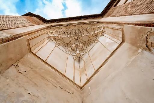 عکس خانه بهنام