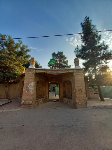 عکس امامزاده ینگی امام