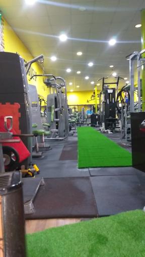 عکس باشگاه بدنسازی یزدان