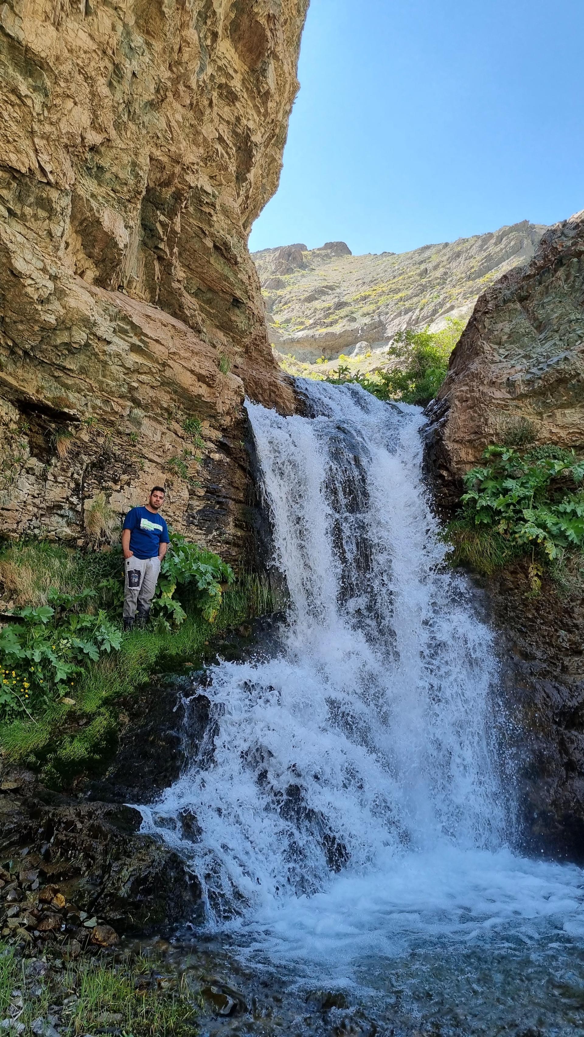 عکس آبشار دوم سنج