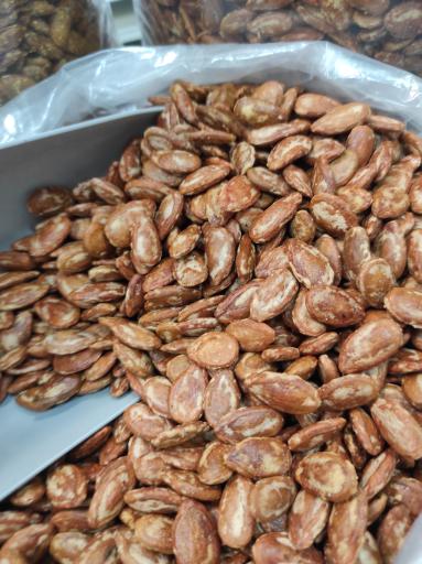 عکس آجیل و خشکبار شیخ حسینی