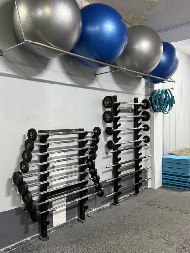 عکس باشگاه پرورش اندام بانوان فرنام