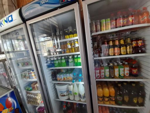 عکس سوپرمارکت بهار