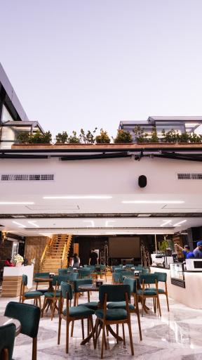 عکس کافه رستوران هانیس