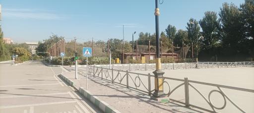 عکس درب ورودی بوستان ترافیک