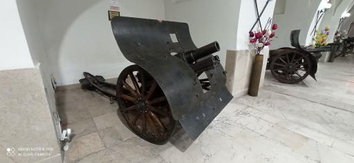 عکس موزه اسلحه کرمان