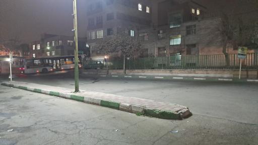 عکس پایانه ولیعصر تخلیه