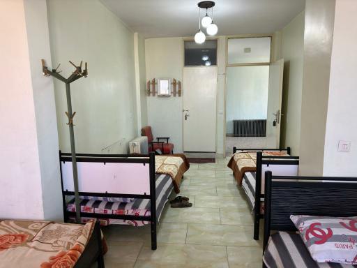 عکس مهمانپذیر گلشن