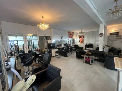 عکس سالن زیبایی صدف