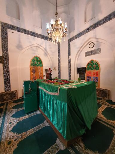 عکس امامزاده زین العابدین (برج سلطان زین‌ العابدین)