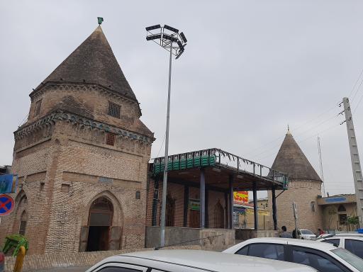 عکس امامزاده زین العابدین (برج سلطان زین‌ العابدین)