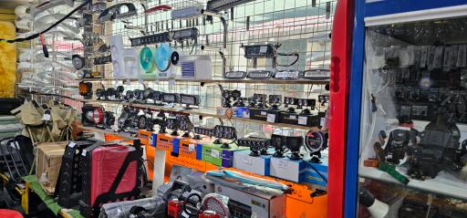 عکس تزئینات اتومبیل برادران رودکی 