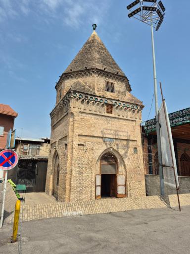 عکس امامزاده زین العابدین (برج سلطان زین‌ العابدین)