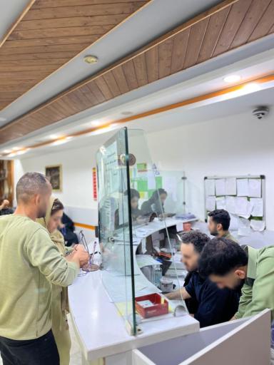 عکس مرکز تصویربرداری پزشکی حکمت