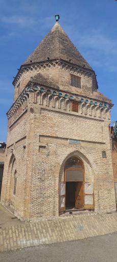 عکس امامزاده زین العابدین (برج سلطان زین‌ العابدین)
