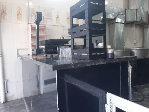 عکس آش و حلیم کاکا شیرازی