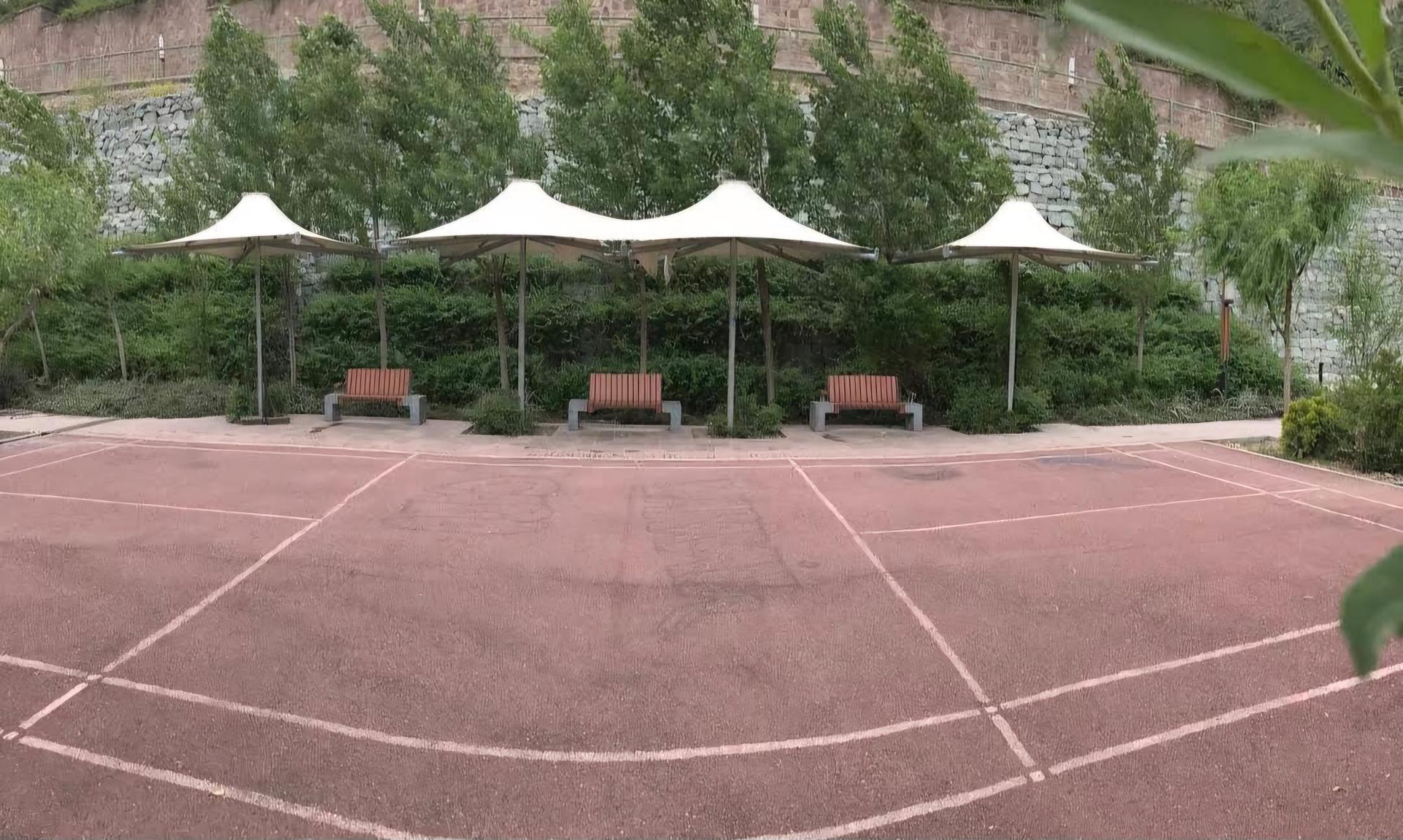 عکس زمین تنیس و بدمینتون