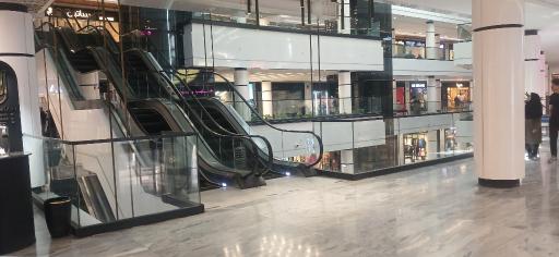 مجتمع تجاری تفریحی اصفهان مال