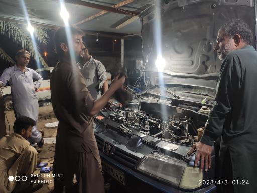 عکس تعمیرگاه شاهین صافکاری نقاشی میکانیکی