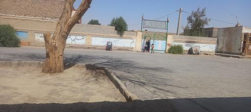 عکس مدرسه ابتدایی شهید تند گویان