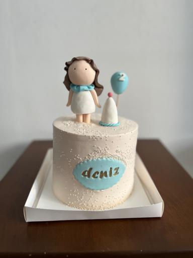 عکس کیک خانگی نوتلا