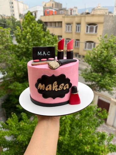 عکس کیک خانگی نوتلا