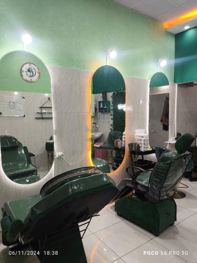 عکس سالن زیبایی آواناز