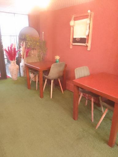 عکس کافه رستوران هما