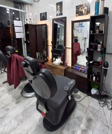 عکس آرایشگاه مردانه میلانو