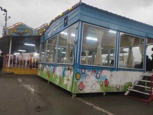 عکس استخر توپ(شهربازی)