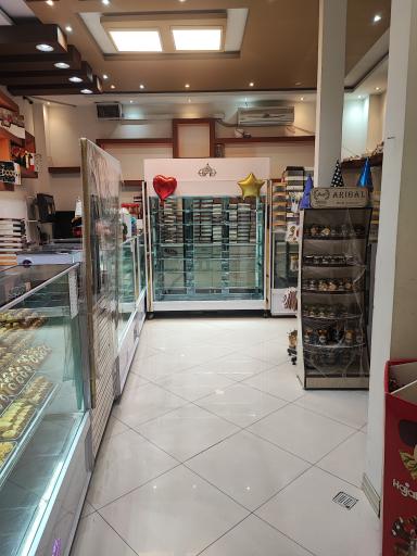 عکس نان شیرینی آریا