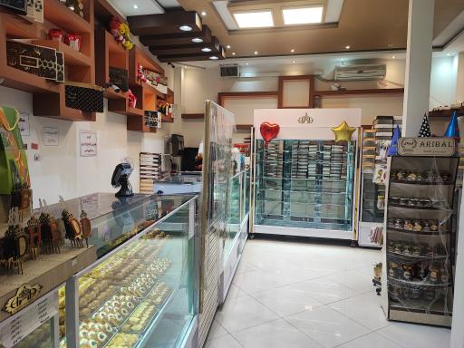 عکس نان شیرینی آریا