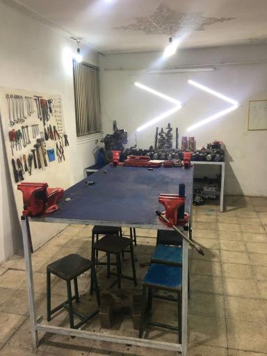عکس آموزشگاه برق خودرو حسام