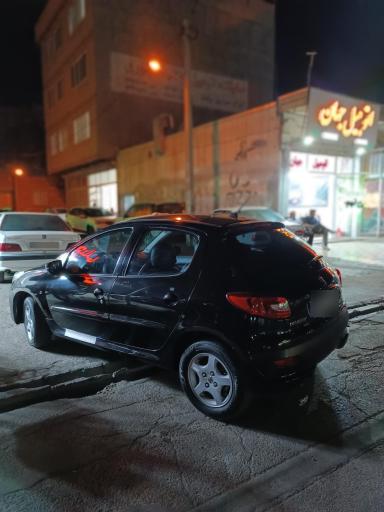 عکس نمایشگاه اتومبیل جهان