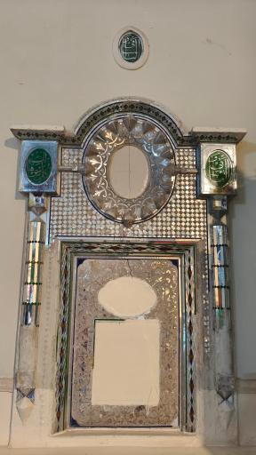 عکس امامزاده بی بی دختران