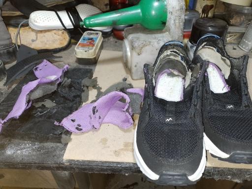 عکس کفاشی عموفرهاد