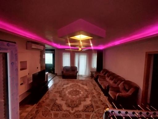 عکس ویلا استخر دار اب گرم پارادایس