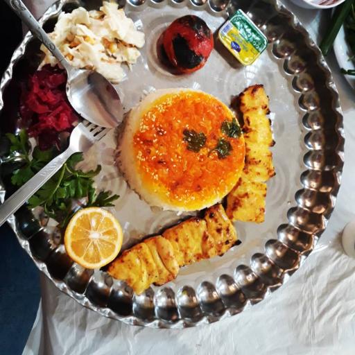 عکس کافه کبابی کهن دار