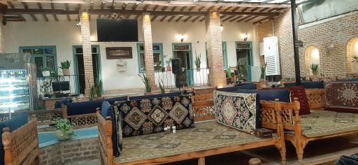 عکس کافه سنتی عمارت اشرف